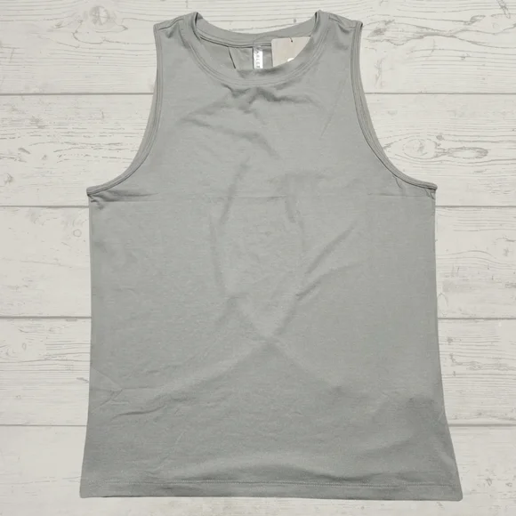 Fabletics Dry-Flex Open Back Tank - Picture 3 of 9